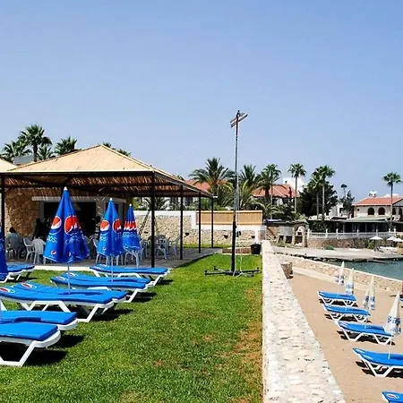 Luxury 5-Bedroom Villa Sarcon 88 On Seaside Ayvaryara