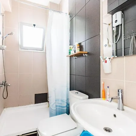 Apartament Luxury 5-Bedroom Villa Sarcon 88 On Seaside