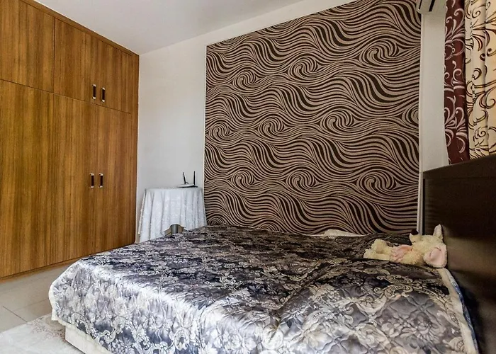 Luxury 5-Bedroom Villa Sarcon 88 On Seaside Apartmán Ayvaryara