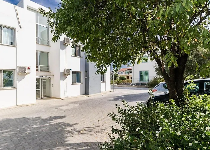 Luxury 5-Bedroom Villa Sarcon 88 On Seaside Apartmán