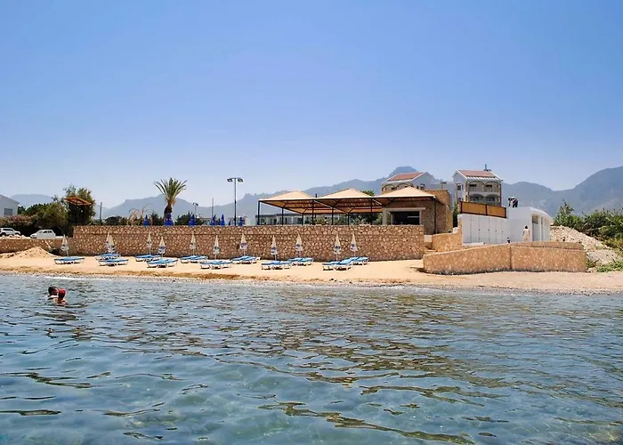 Apartmán Luxury 5-Bedroom Villa Sarcon 88 On Seaside *